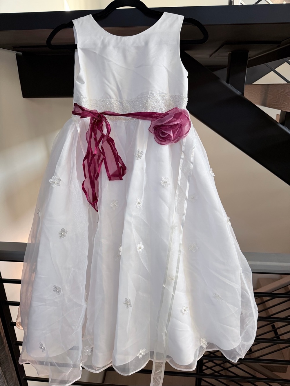 New Us Angels Flower-Accented Girls' Dress with Burgundy Sash size 12 - Picture 2 of 7